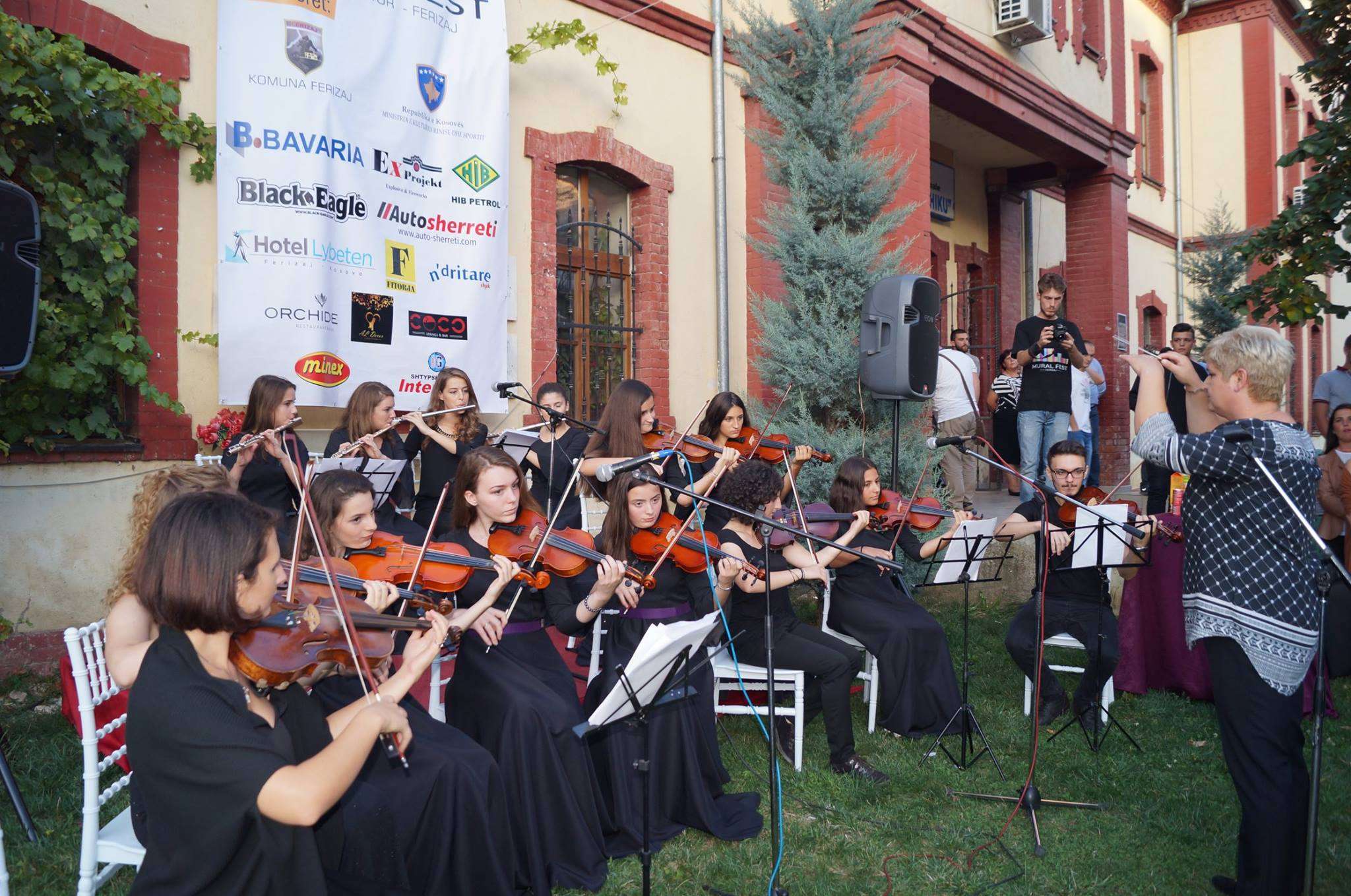 Ferizaj: Festivali Ndërkombëtar i Muraleve i jep ngjyra qytetit