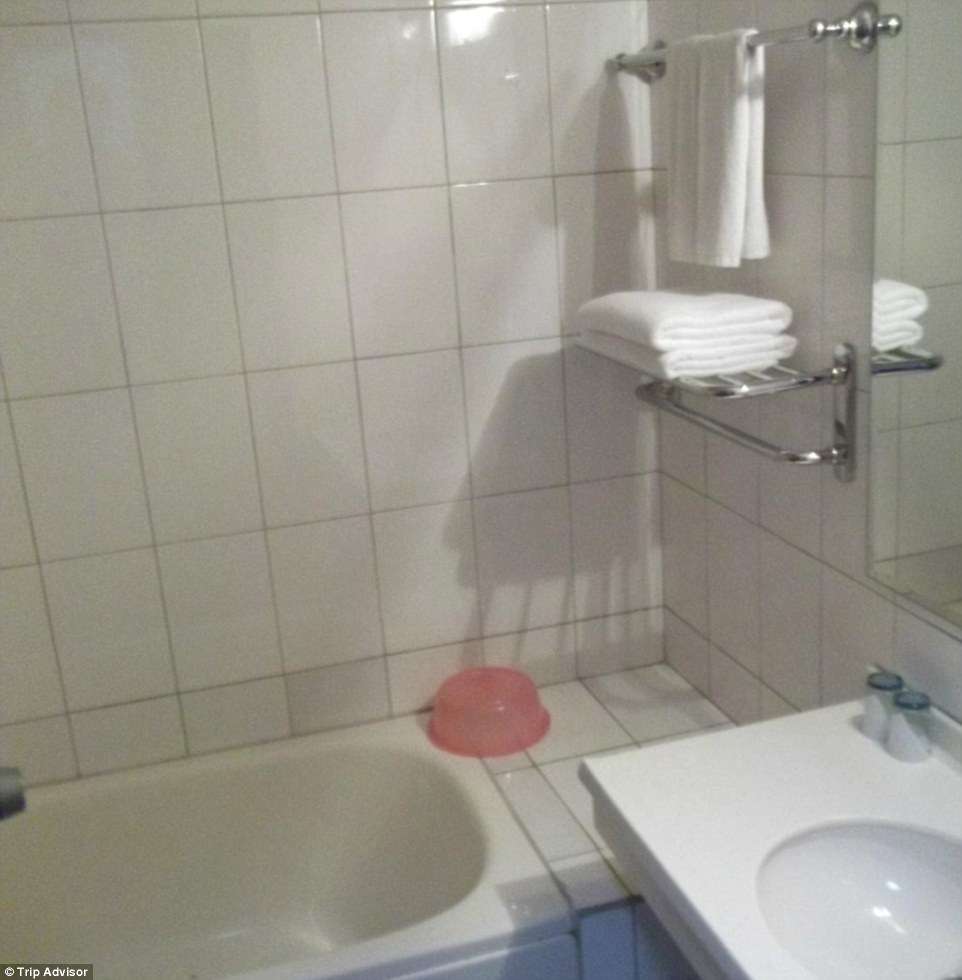 384A10A900000578-3786918-One_man_said_I_flushed_the_toilet_and_my_feet_got_a_wash_-a-25_1473788248148