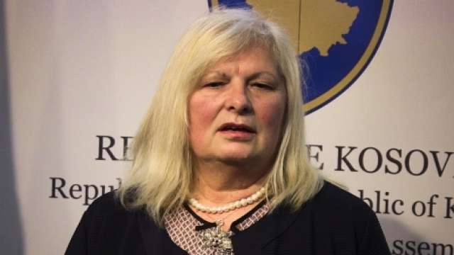 Brovina interesohet për punën në repartin e Hematologjisë