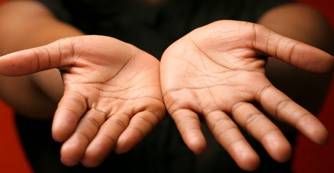Çfarë thotë forma e duarve për personalitetin tuaj?
