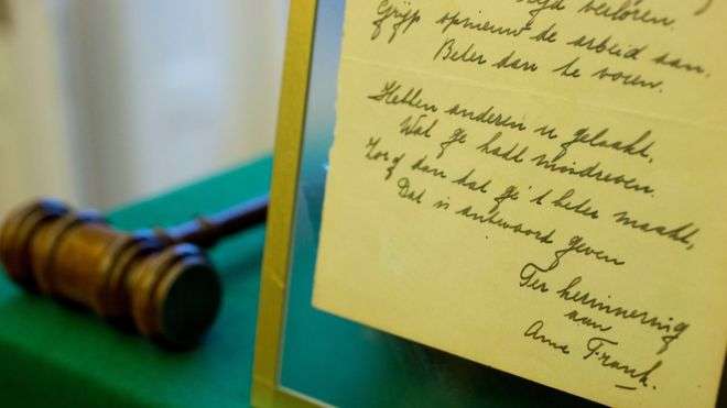 Poema e Anne Frank shitet për 140,000 euro