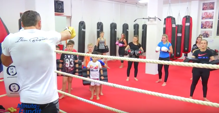 Brenda shkollës “Superpro Sport Center Basel” të Shemsi Beqirit (VIDEO)