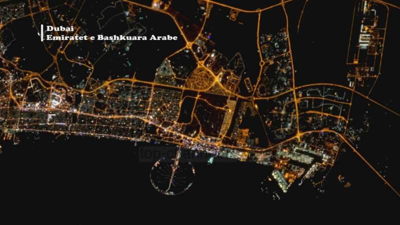 Foto mahnitëse të Tokës realizuar nga hapësira