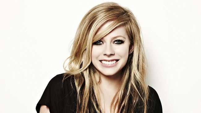 Avril Lavigne shumë shpejt do të publikoj albumin e saj më të ri