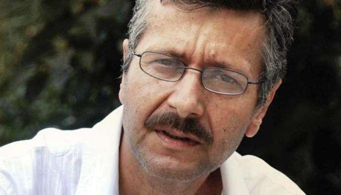 Bashkim Shehu fiton Çmimin Autori i Vitit