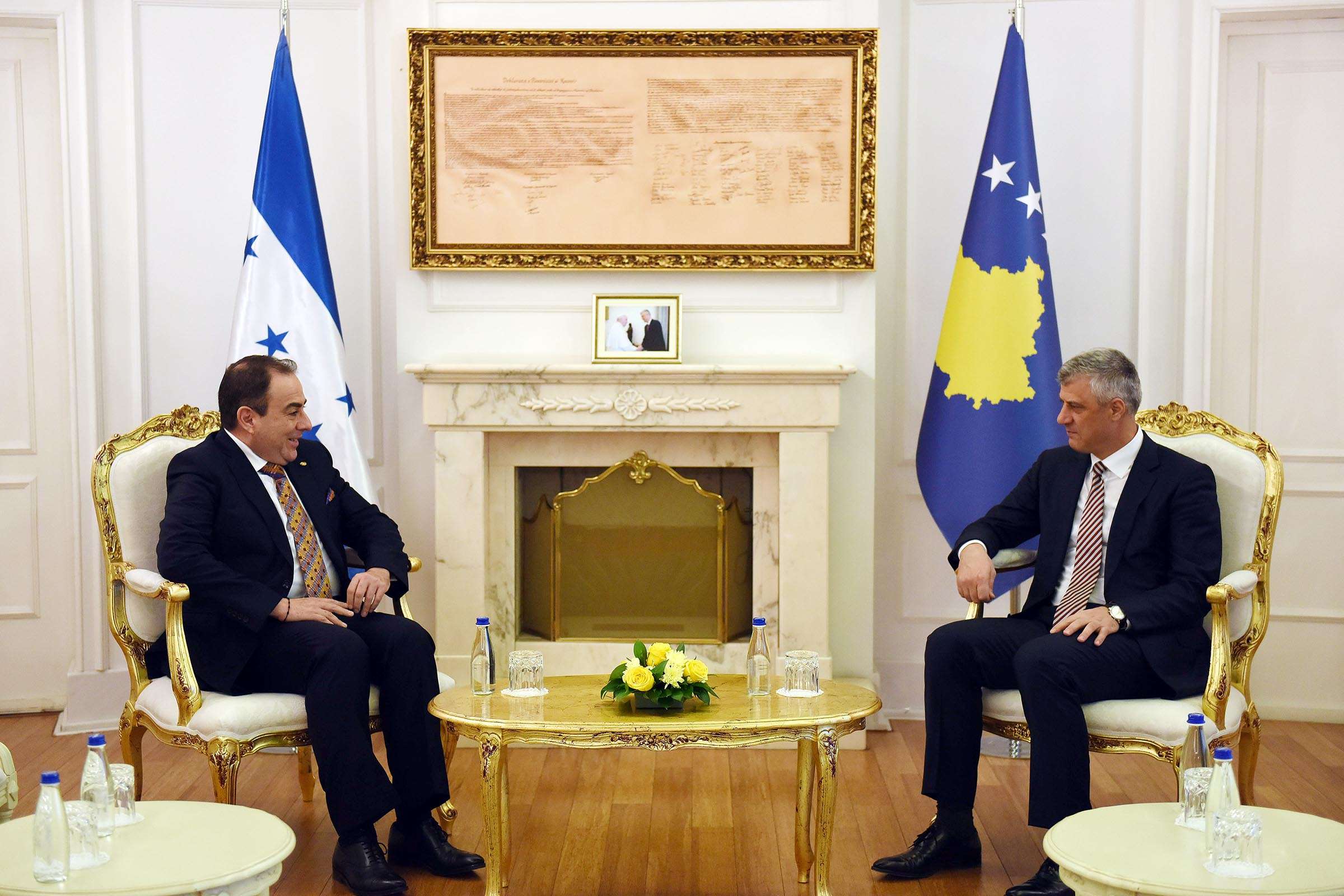 Thaçi pranon letrat kredenciale të ambasadorit të ri të Hondurasit