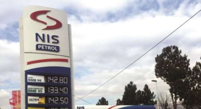 Mbyllen edhe dy pompa të "Nish Petrollit" në veri