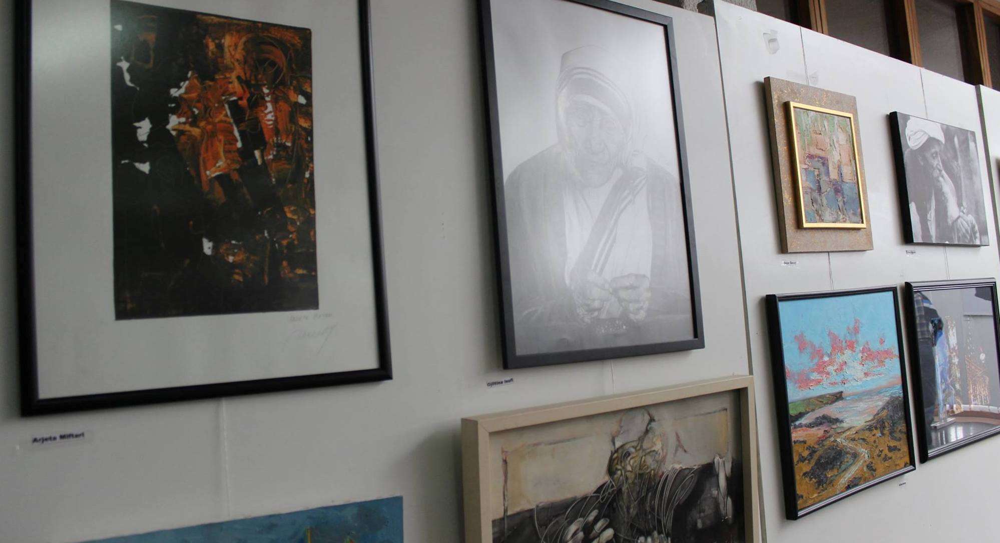Artistët solidarizohen me Haradinajn