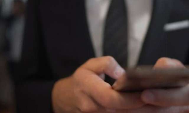 Rrjeti social nuk është vetëm për të rinjtë