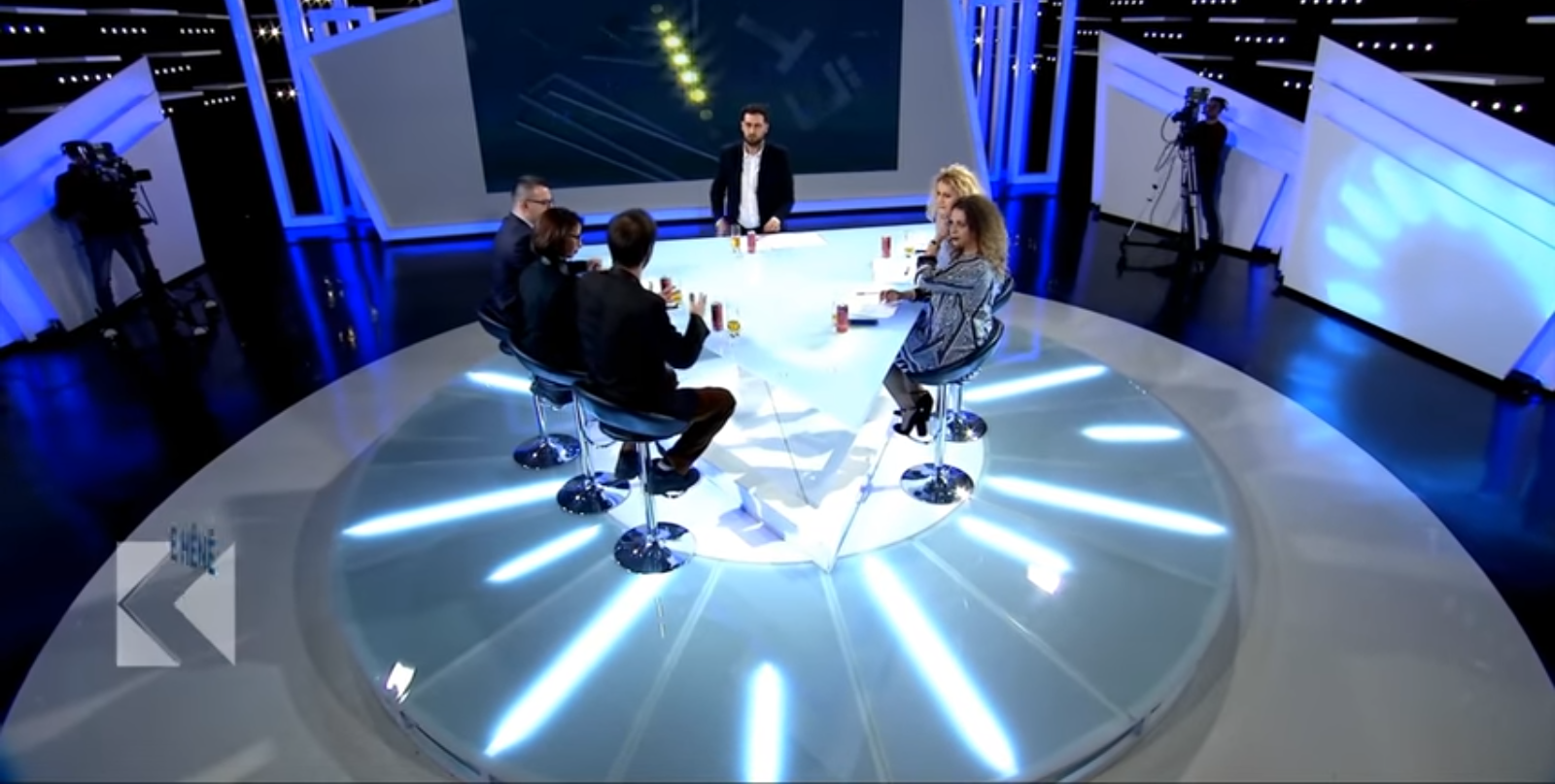 NIN: Sa ndikon presioni prindëror në suksesin e fëmijëve? (VIDEO)