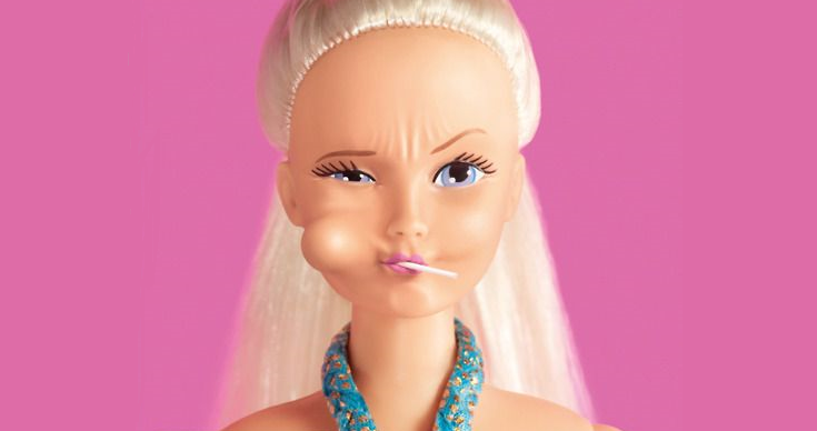 Ndryshimet e kukullës Barbie gjatë 50 vjetëve të fundit (FOTO)
