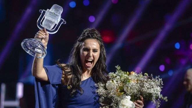 Jep dorëheqje i gjithë stafi organizues i Eurovizionit