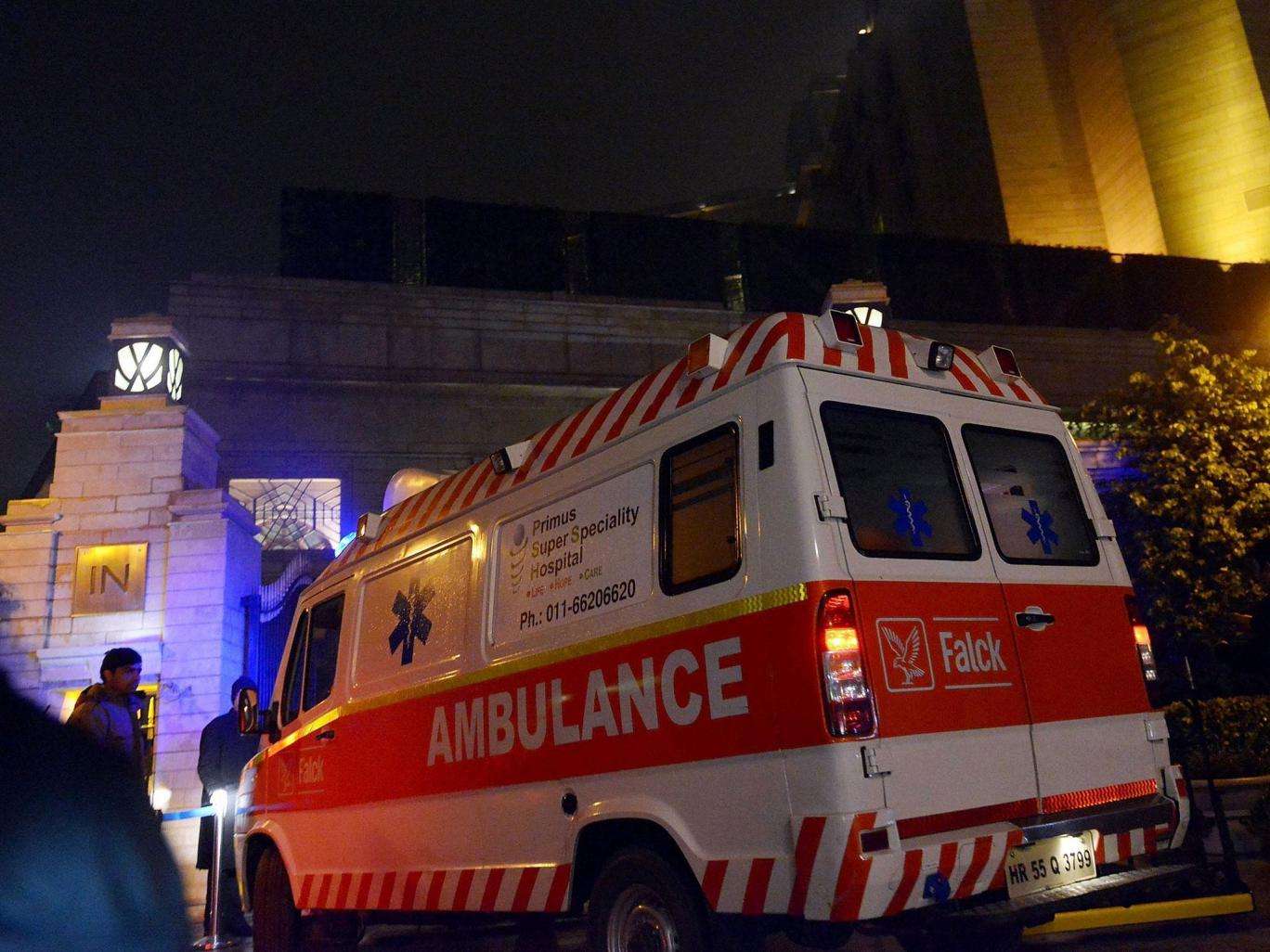 Binjakët tre vjeçarë mbyten në makinën e rrobave