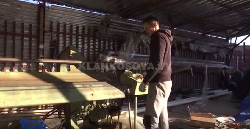 Sporti nuk u sjell të holla prandaj duhet të punojnë (VIDEO)