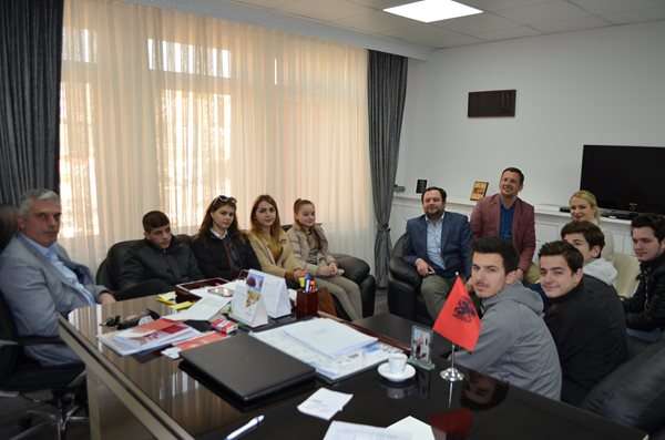 Për 7 mars në Mitrovicë shfaqet premiera e dramës “Mësuesi"