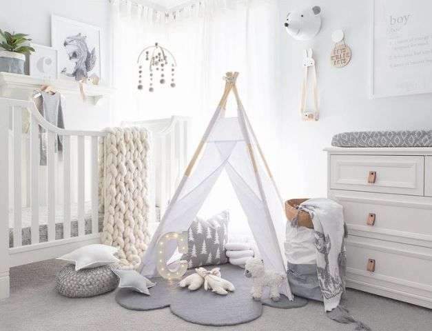 Ide për rregullimin e dhomës së bebes (FOTO)
