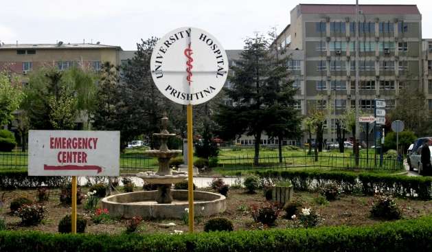 QKUK po hulumton rastet e vdekjeve në klinikat kirurgjikale