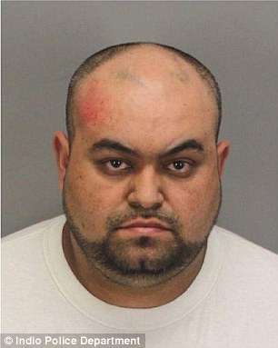 3f5505c200000578-4419158-reinaldo_de_jesus_henao_36_of_new_york_city_was_arrested_at_the_-a-78_1492459800528