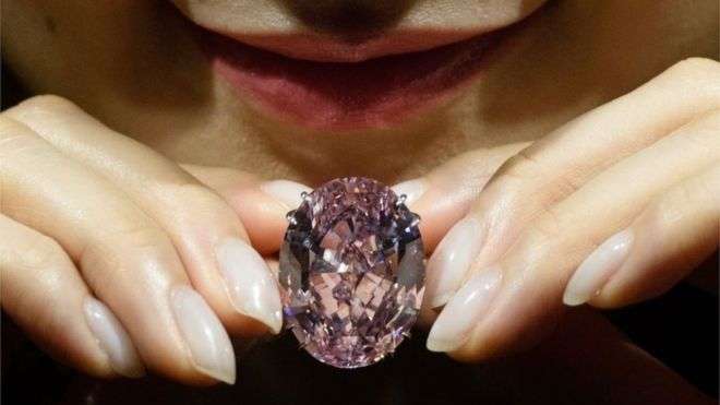 Diamanti ''Pink Star'' vendos rekord të ri botëror