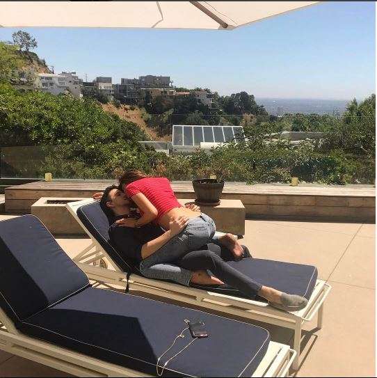 angela_martini_dhe_dragos_savulescu_porno1492455220