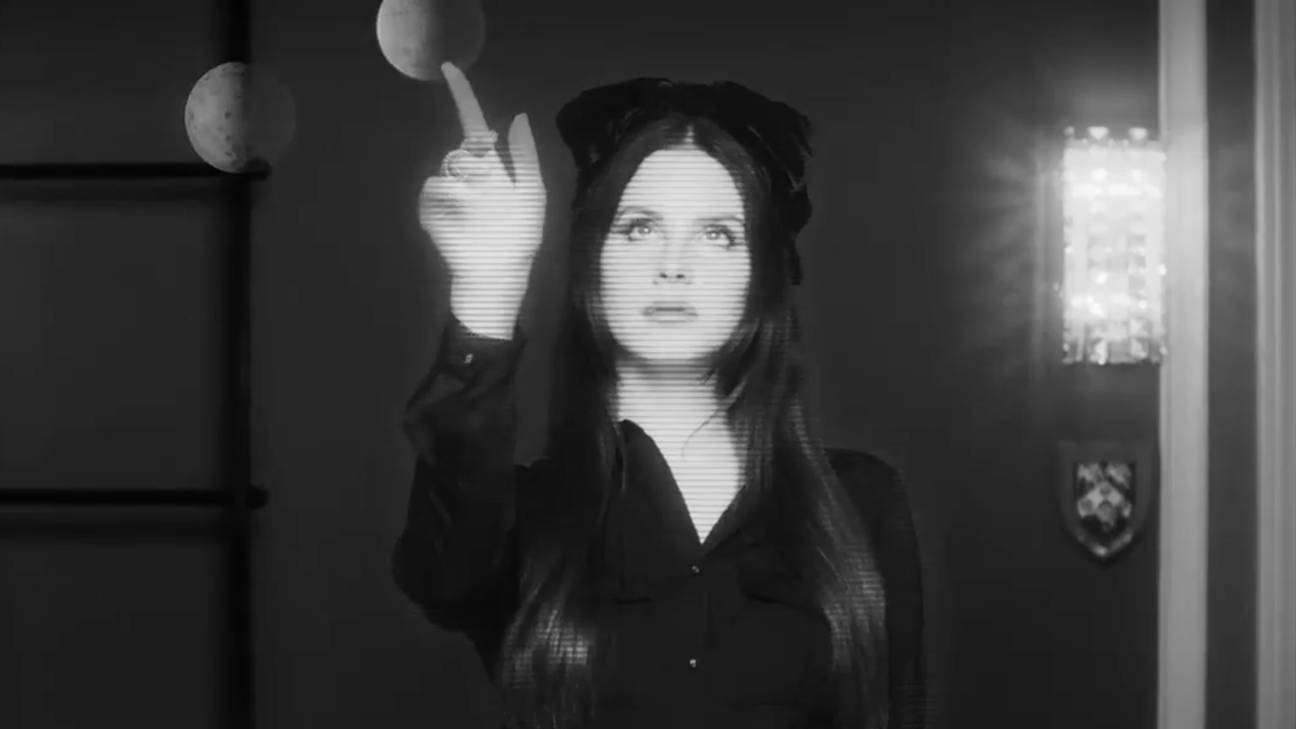 Lana Del Rey së shpejti publikon albumin e ri (VIDEO)