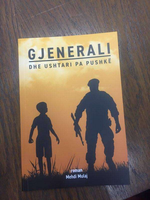 Promovohet "Gjenerali dhe ushtari pa pushkë"