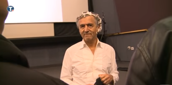 Sulm ideologjik ndaj filozofit francez që përkrahi Kosovën dhe Bosnjën (VIDEO)
