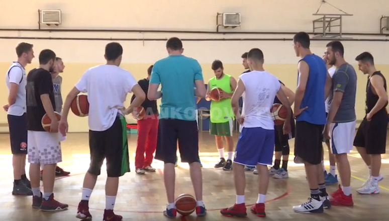 Basketbollistët e U20 nisin stërvitjet për evropian (VIDEO)