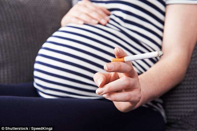 Duhanpirja gjatë shtatzënisë shkakton probleme tek foshnjat në adoleshencë