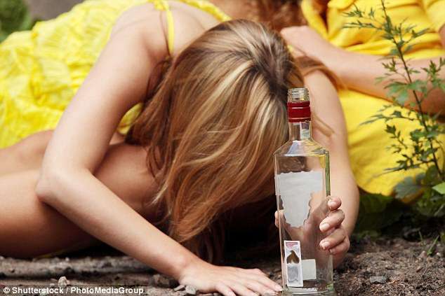 Konsumimi i alkoolit në moshë të re shkakton vdekje të hershme
