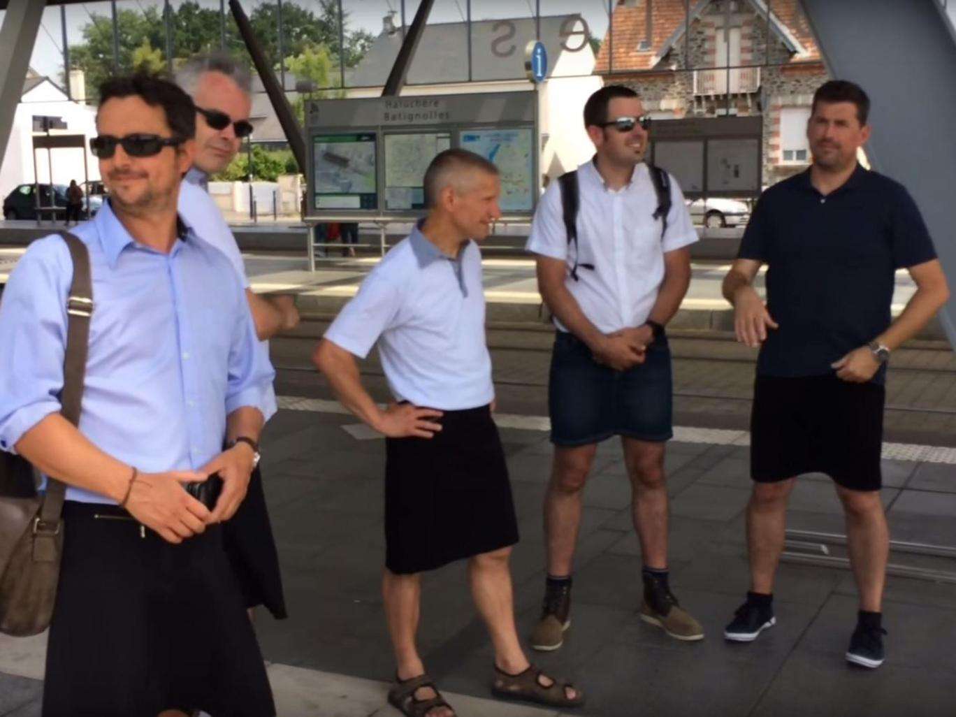 U ndalohet veshja e pantallonave të shkurtra, shoferët veshin minifunde