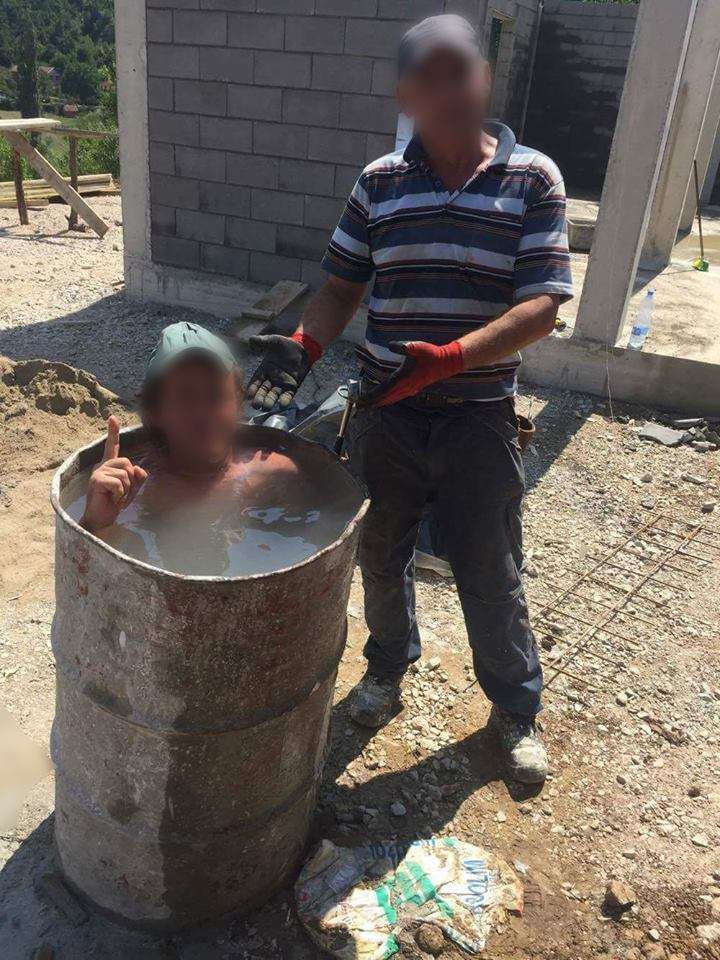 Ja si freskohen mjeshtrit e Mitrovicës (FOTO)