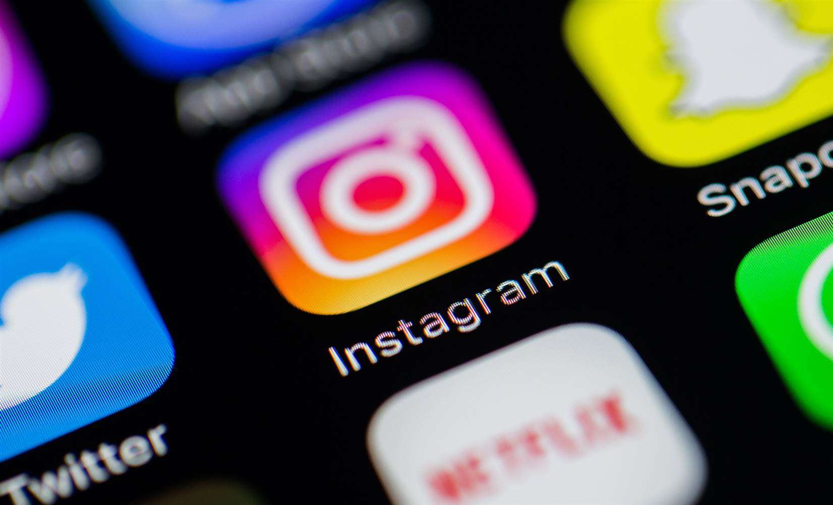 Instagram, aplikacioni me më së shumti ngacmime