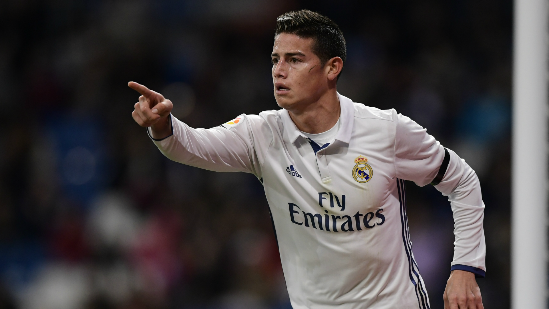 Liverpoolit i ofrohet James