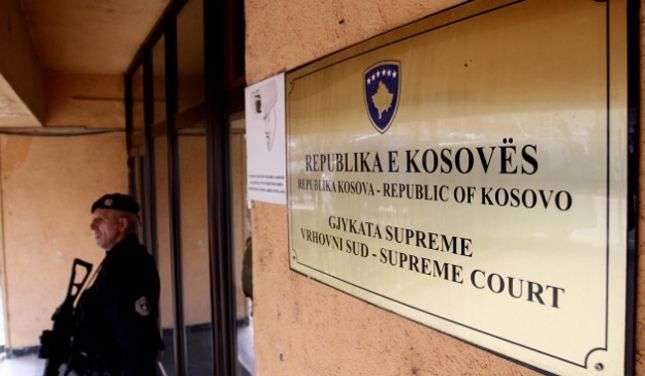 Supremja ia ul dënimin nga burgimi i përjetshëm në 35 vite burg të akuzuarit për vrasjen e 15-vjeçarit dhe babait të tij