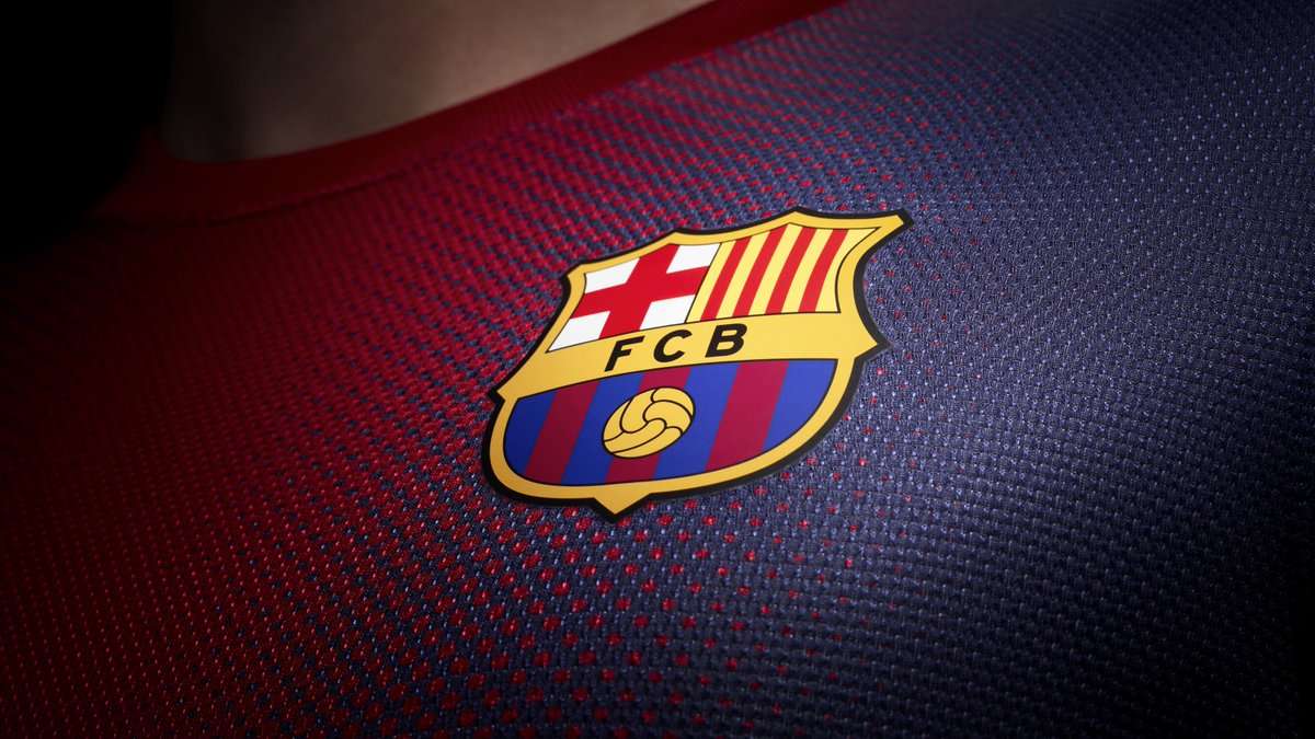 Barcelona synon të forcojë mesfushën e tyre duke blerë tre lojtar