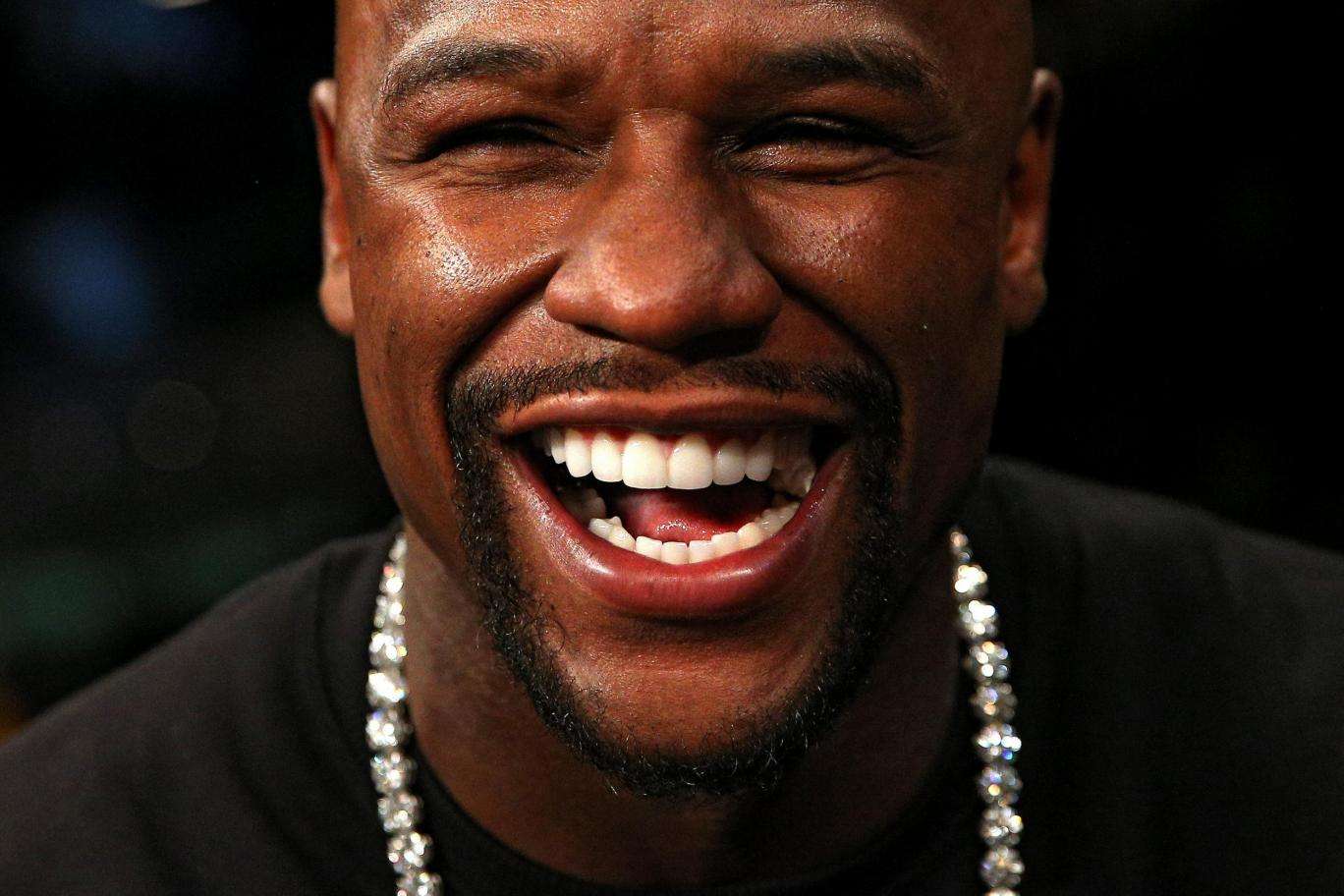 Çka ka ngrënë Mayweather çdo ditë para meçit me McGregor?