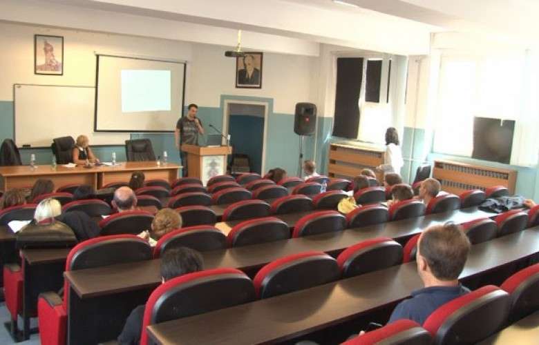 Hapet seminari i 36 i Gjuhës Shqipe, interesimi i madh