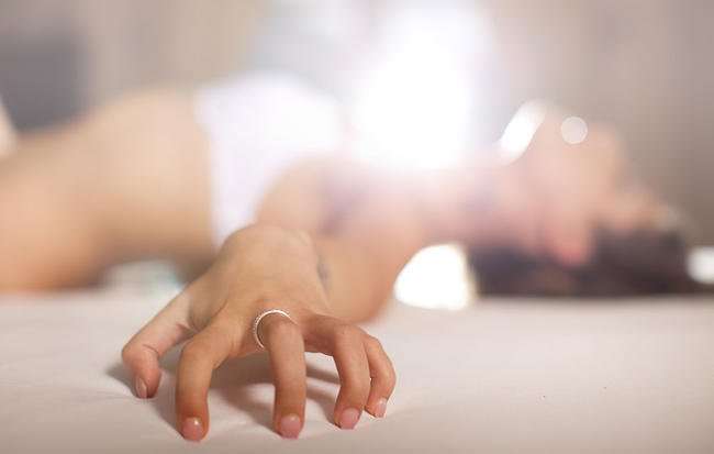Seksi oral shkakton kancerin në fyt