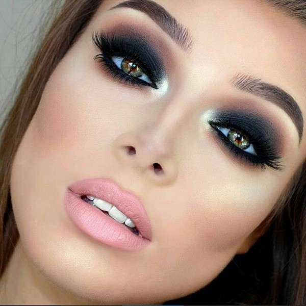 Trendi i grimit të syve që duhet të përdorni për këtë vjeshtë