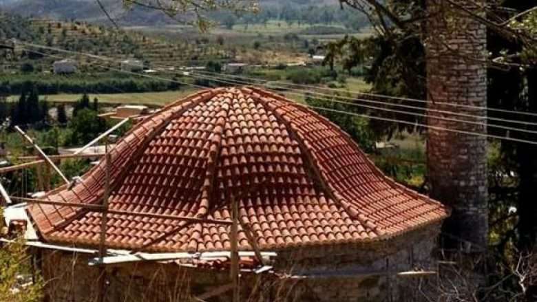 Xhamia në Shqipëri me emër të krishterë, kuriozitet për turistët e huaj