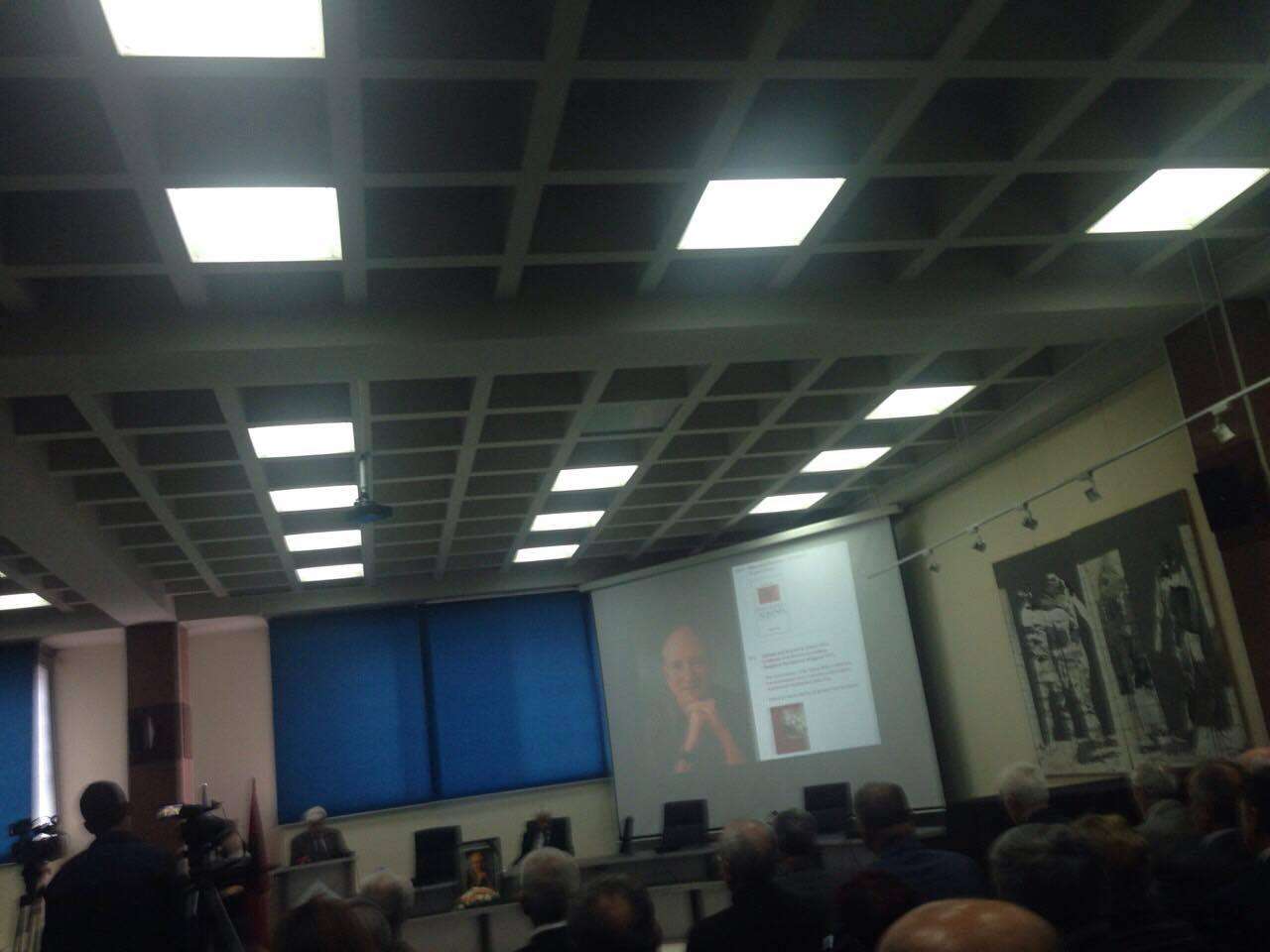Përkujtohet albanologu Robert Elsie