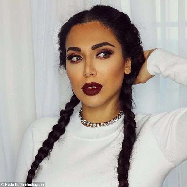 Sozia e Kim Kardashian shpenzon për grimosje mbi 4 mijë dollarë (FOTO)