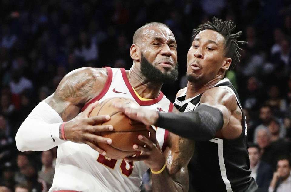 James me triple-double në humbjen e Cavs (VIDEO)