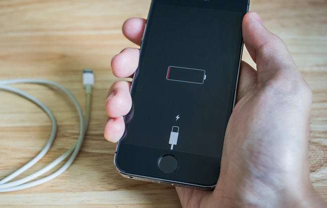 Mënyra më e shpejtë dhe më e mirë për ta rimbushur iPhone