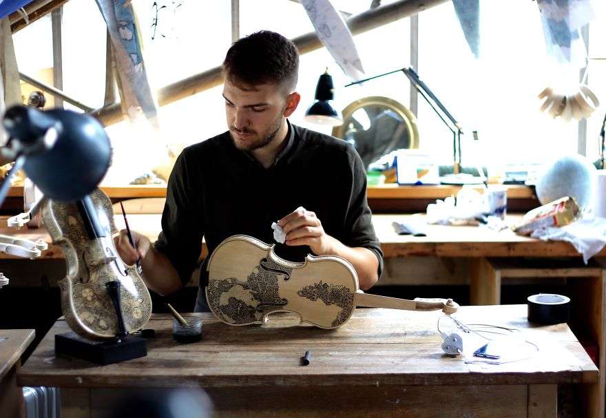 Art në violinë (FOTO)