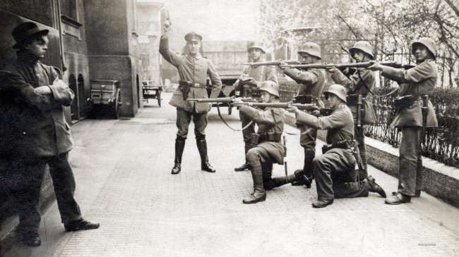 Fotografi të rralla që nuk i shohim në libra të historisë (FOTO)