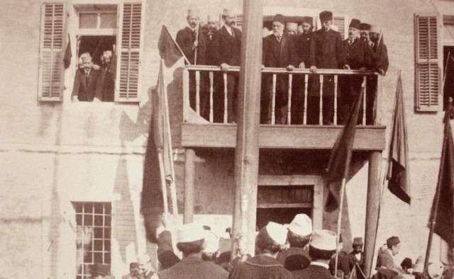 Fjalimi i Ismail Qemalit 105 vjet më parë në Vlorë
