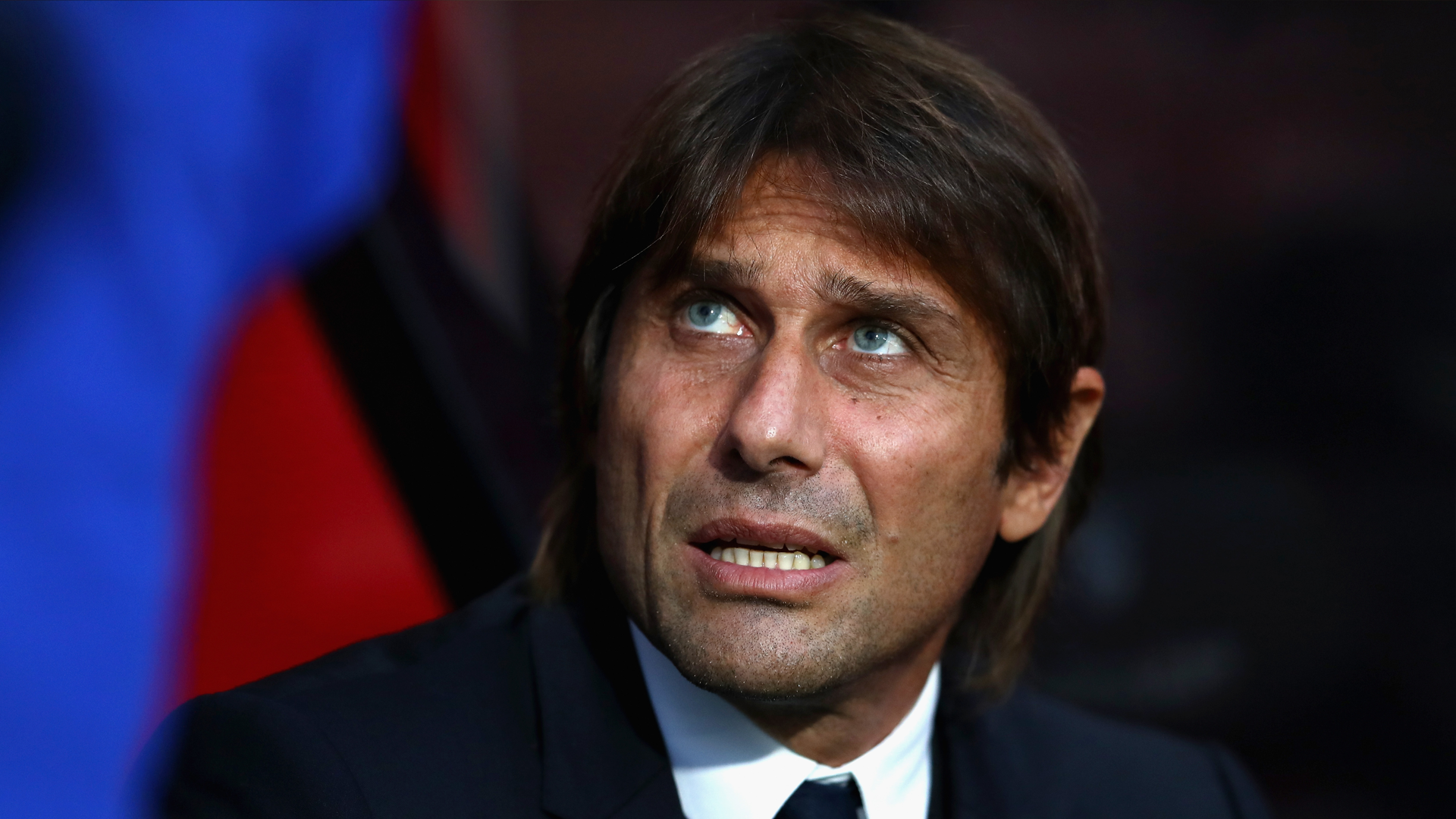 Conte kërkon mesfushorin e Monaco