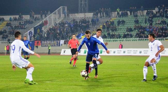 Izraeli dërrmon Kosovën